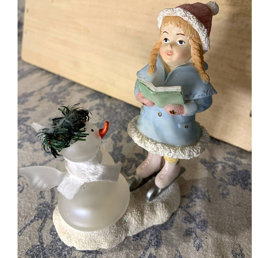 Nantucket Figurine Ice Skater Caroling Girl with Snowman